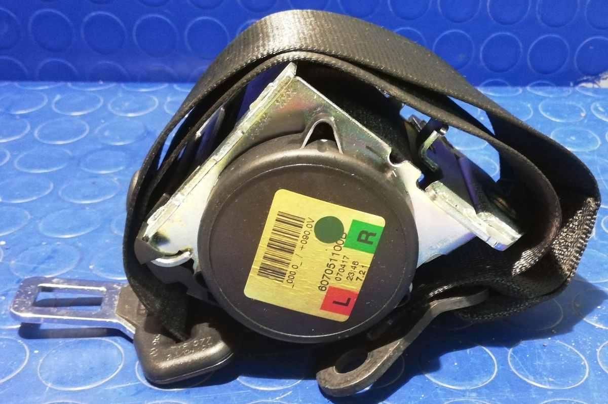 CINTURA DI SICUREZZA POST SX BMW SERIE 1 120D 2007 72119139831<br /><br /><br />