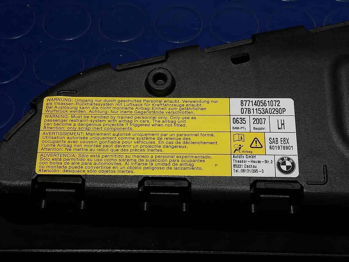 AIRBAG SEDILE SX BMW SERIE 1 120D 2007 601978901<br /><br /><br />