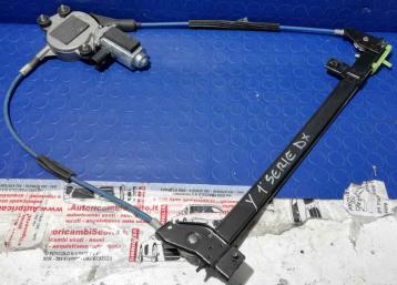 ALZACRISTALLO ELETTRICO DX LANCIA Y 1 SERIE  46778564<br /><br /><br />