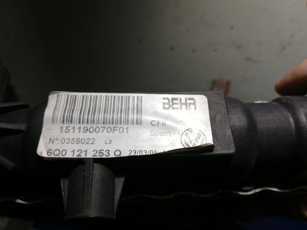 RADIATORE ACQUA SEAT IBIZA 2005 D 6Q0121253<br /><br /><br />