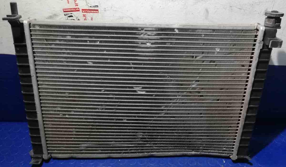 RADIATORE ACQUA FORD FIESTA 1.4 TDI 2005 1325830<br /><br /><br />