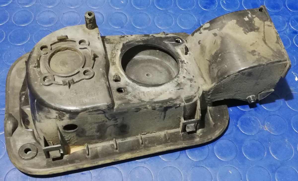 SPORTELLO CARBURANTE RENAULT SCENIC 1.9 CDI 2006 8200228509<br />