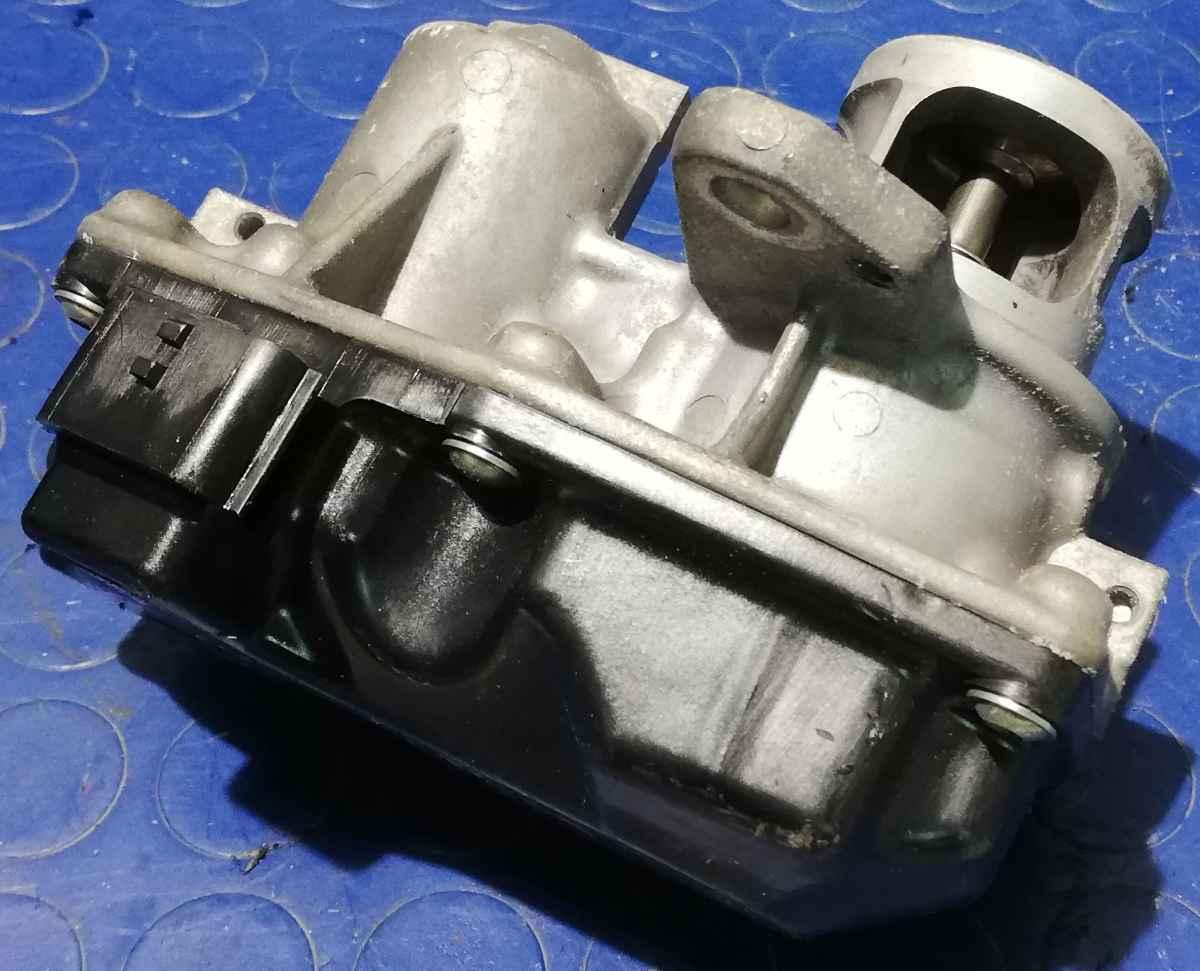 VALVOLA EGR NISSAN X TRAIL 1.6 DCI 2015 147109816R<br />