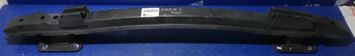 TRAVERSA ANTERIORE BMW SERIE 1 120d 2007 716418912<br /><br /><br />