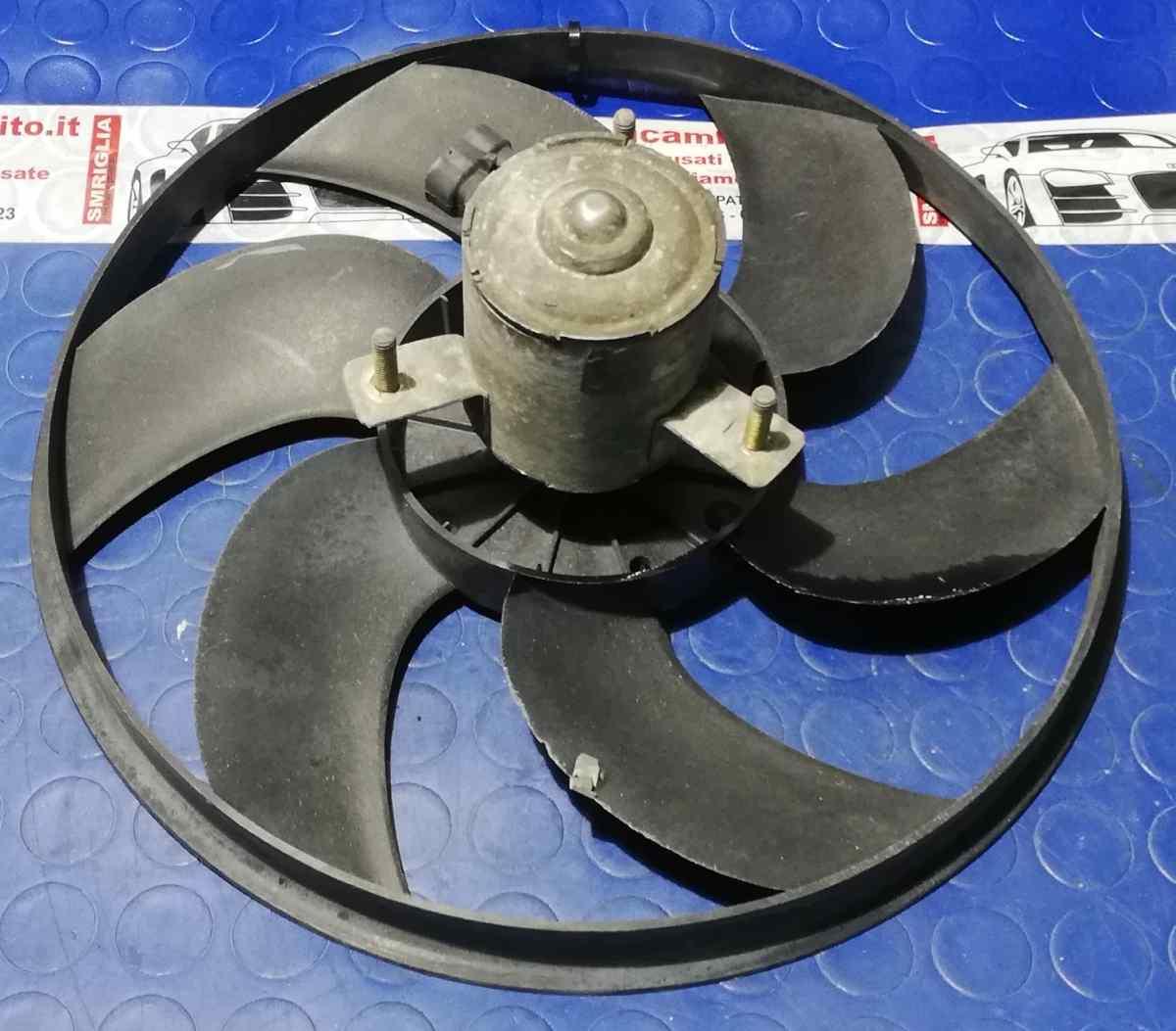 VENTOLA MOTORE FIAT PUNTO 1.2  BZ 46541535<br /><br /><br />