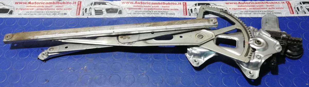 ALZAVETRO ANT DX TOYOTA YARIS 2007 698100D131<br /><br /><br />