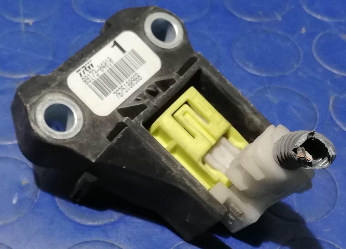 SENSORE AIRBAG TOYOTA YARIS 1.0 BZ 2007 8917304010<br /><br /><br />