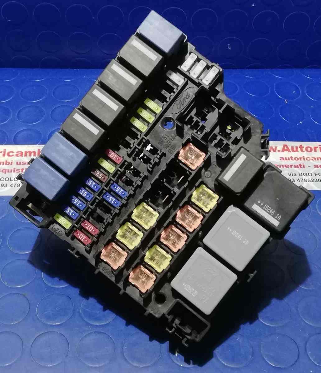 SCATOLA FUSIBILI FORD B-MAX 1.5 TDCi 75CV 2015 FV1T14K012LM<br /><br /><br />
