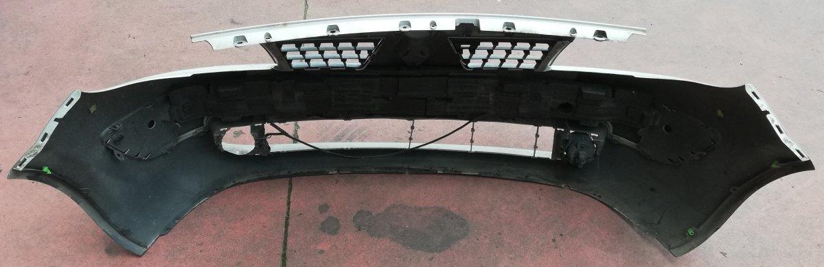 PARAURTI ANTERIORE RENAULT SCENIC 2006 7701474769<br /><br /><br /><br />