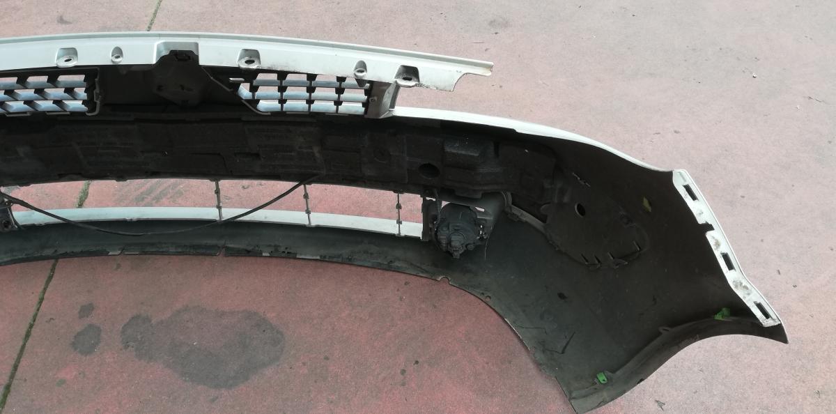 PARAURTI ANTERIORE RENAULT SCENIC 2006 7701474769<br /><br /><br /><br />