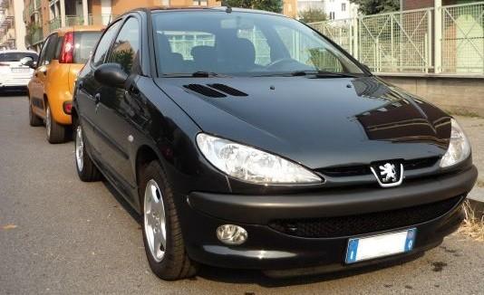 PORTAFILTRO ARIA PEUGEOT 206 1.4 HDI 9652887380<br /><br /><br />