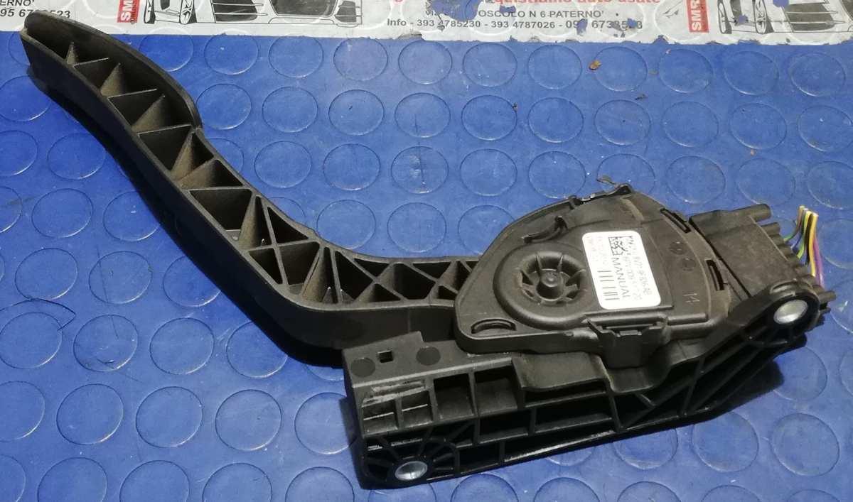 PEDALE ACCELERATORE FORD B MAX 2015 1.6 TDI 95CV 8V219F836AB<br /><br /><br />