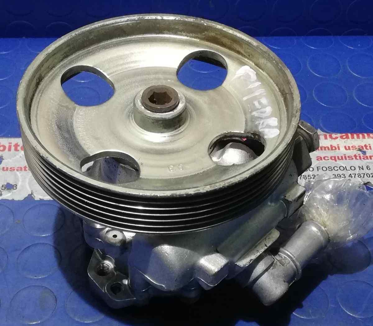 POMPA IDROGUIDA LANCIA PHEDRA 2006 2.2. JTD 9647983580<br /><br /><br />