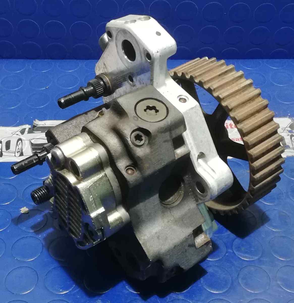 POMPA INIEZIONE RENAULT LAGUNA 1.9 CDI 8200055072<br /><br /><br />