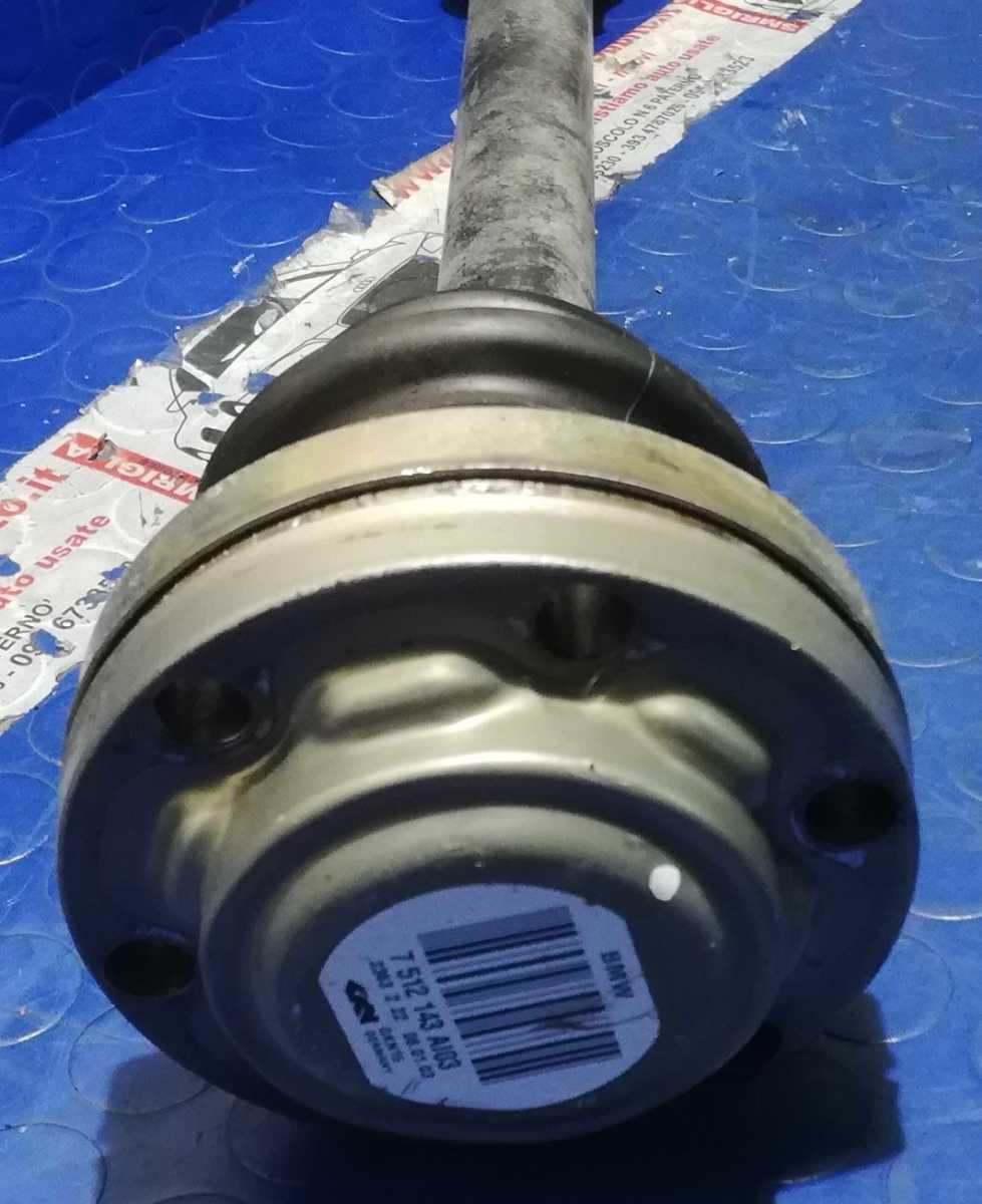 SEMIASSE POST BMW SERIE 3 2003 7512143A103<br /><br /><br />