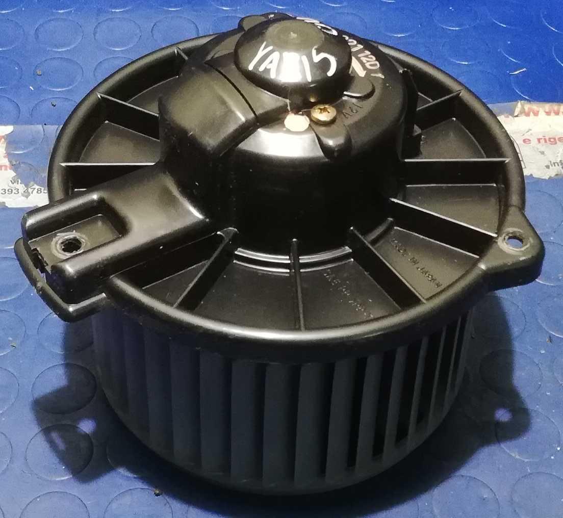 VENTOLA STUFA TOYOTA YARIS 2004 1.0 BZ 1940000821<br /><br /><br />