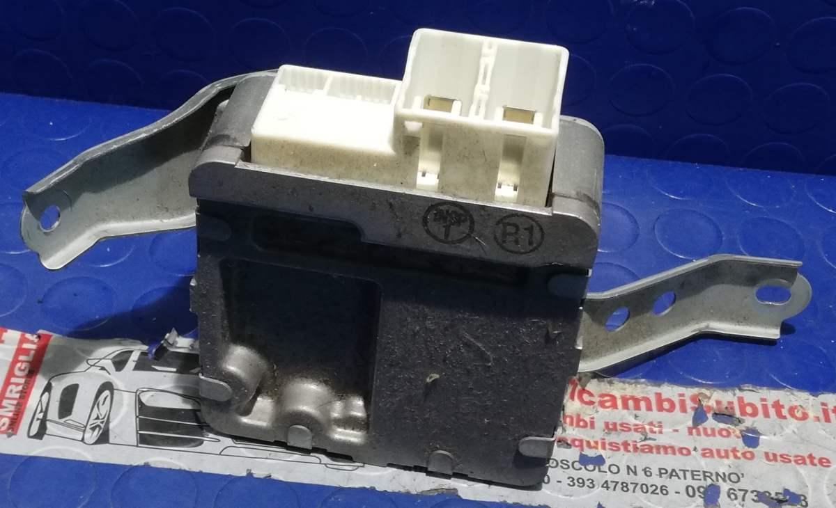 CENTRALINA SERVOSTERZO TOYOTA YARIS 2004 1.0 BZ 896500D30<br /><br /><br />