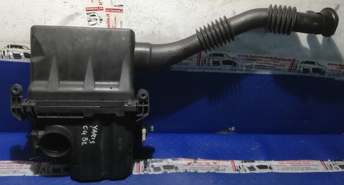 PORTAFILTRO ARIA TOYOTA YARIS 2004 1.0 BZ 177510J010<br /><br /><br />