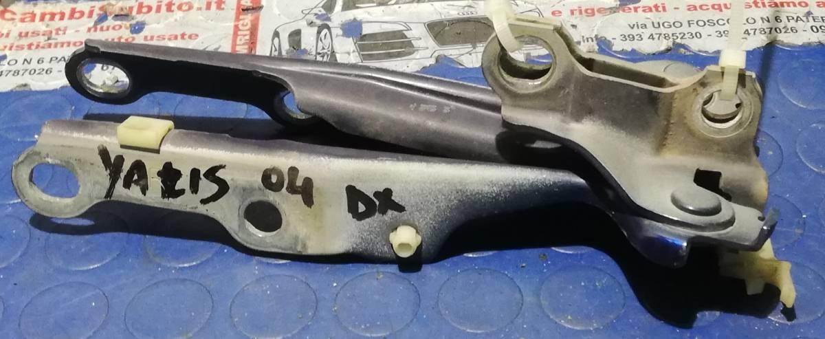 CERNIERE COFANO TOYOTA YARIS 2004 1.0 BZ 534200D010<br />