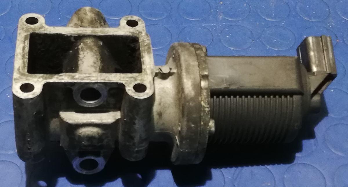 VALVOLA EGR FIAT CROMA 2006 2.4 JTD 55215031<br /><br /><br /><br />