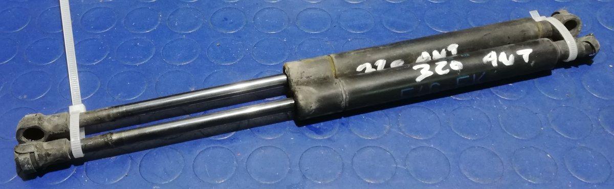 PISTONCINI COFANO ANT BMW SERIE 3 320 E46 2000 51238202688<br /><br />