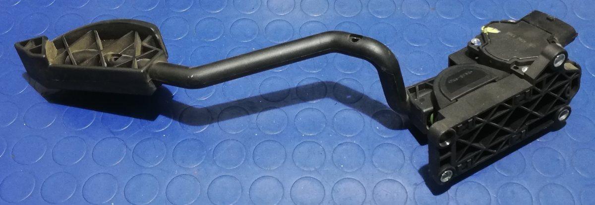 PEDALE ACCELERATORE ALFA ROMEO 156 1.9 JTD 0280752231<br /><br /><br />