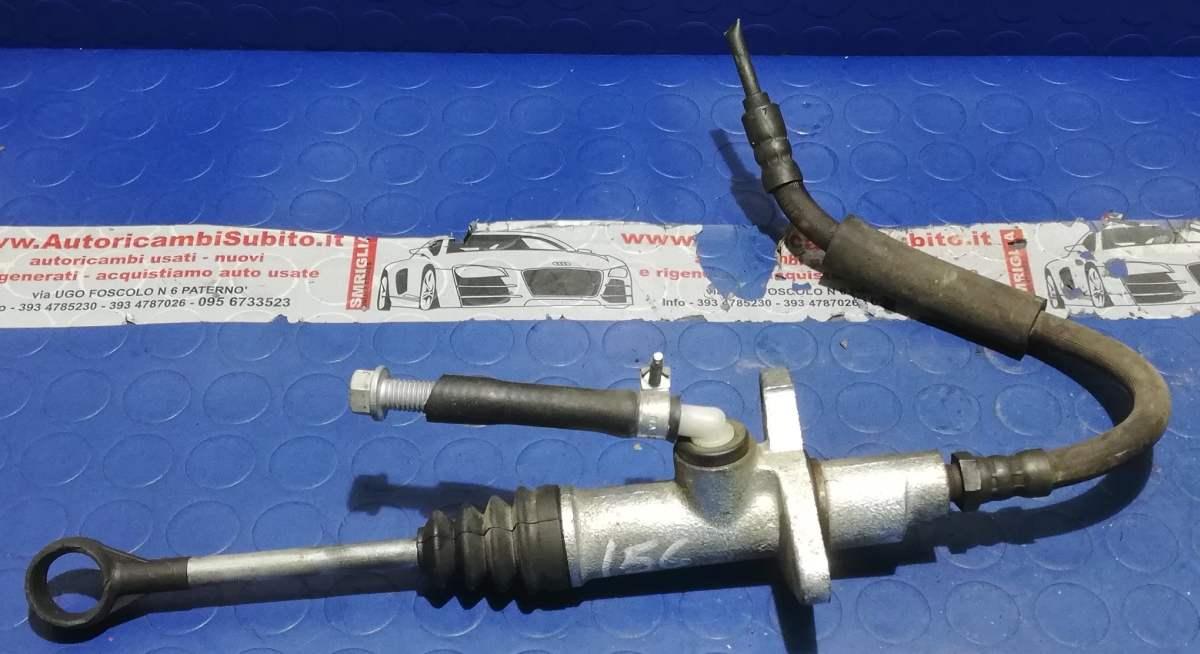 POMPA FRIZIONE ALFA ROMEO 156 1.9 JTD 46424868<br />