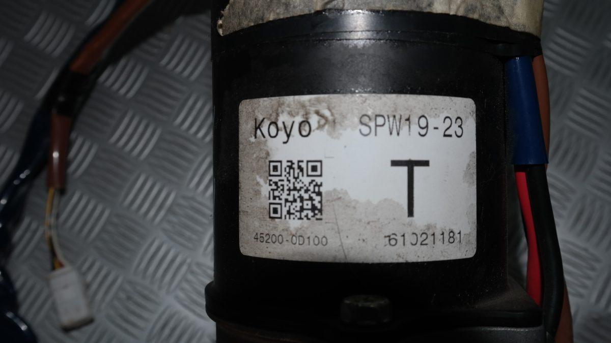 Toyota yaris 1400 diesel 61021181 piantone dello sterzo