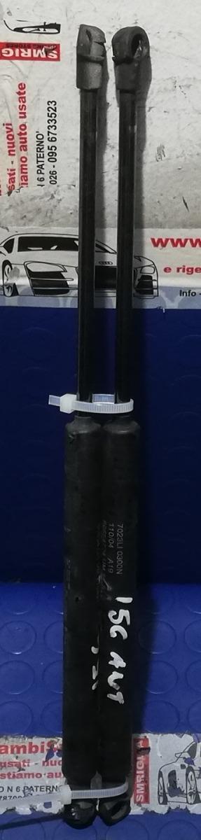 PISTONCINI COFANO ANT ALFA ROMEO 156 1.9 JTD 60654724<br /><br /><br />