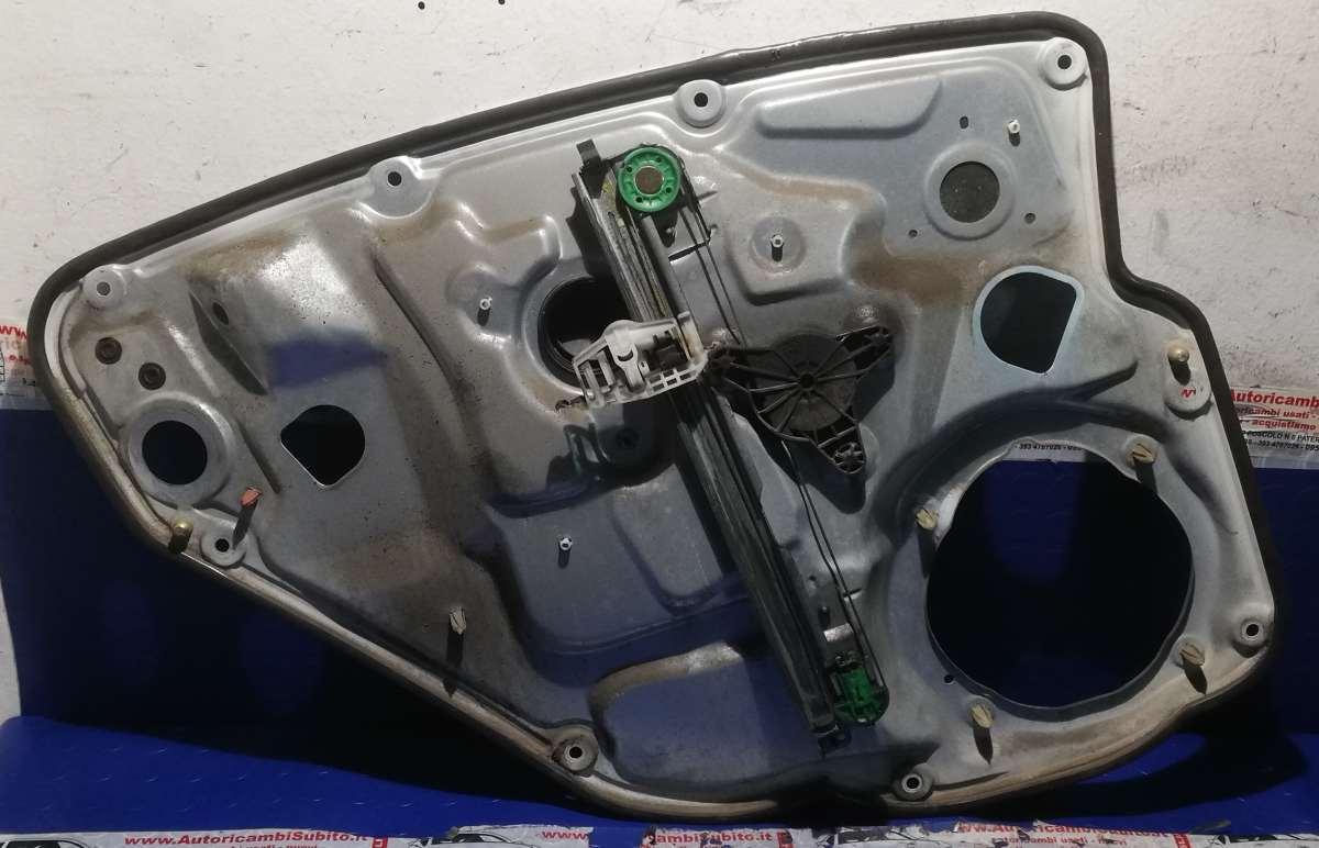 ALZAVETRO POST DX FIAT STILO 1.9 JTD 2005<br /><br />