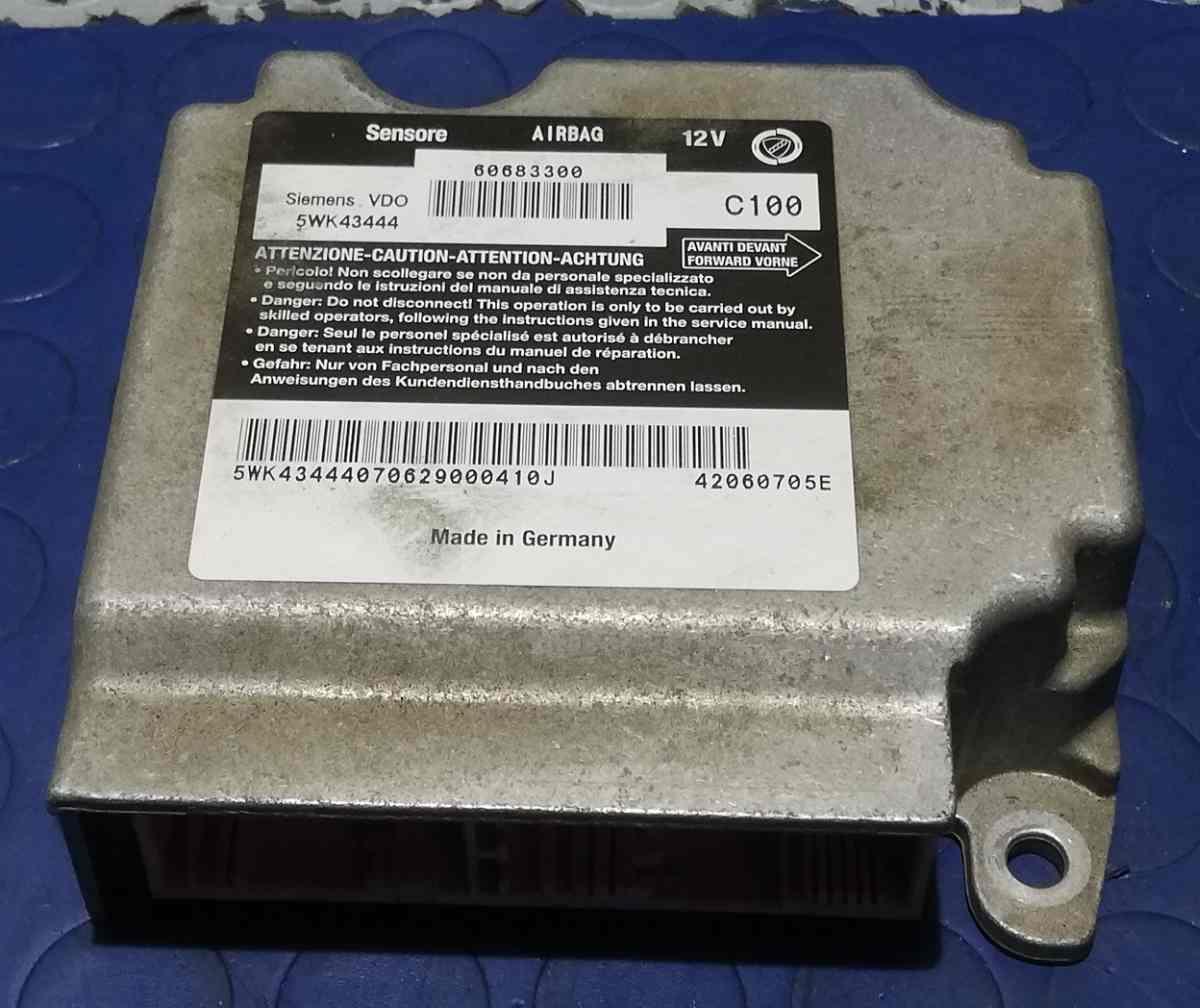 CENTRALINA AIRBAG ALFA ROMEO GT 1.9 JTD 2005 60683300<br /><br /><br />