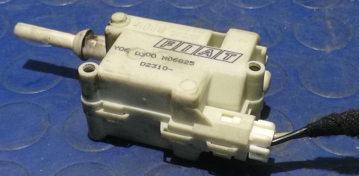 MOTORINO APRI SPORTELLINO ALFA ROMEO GT 1.9 JTD 2005 GT002<br /><br /><br />