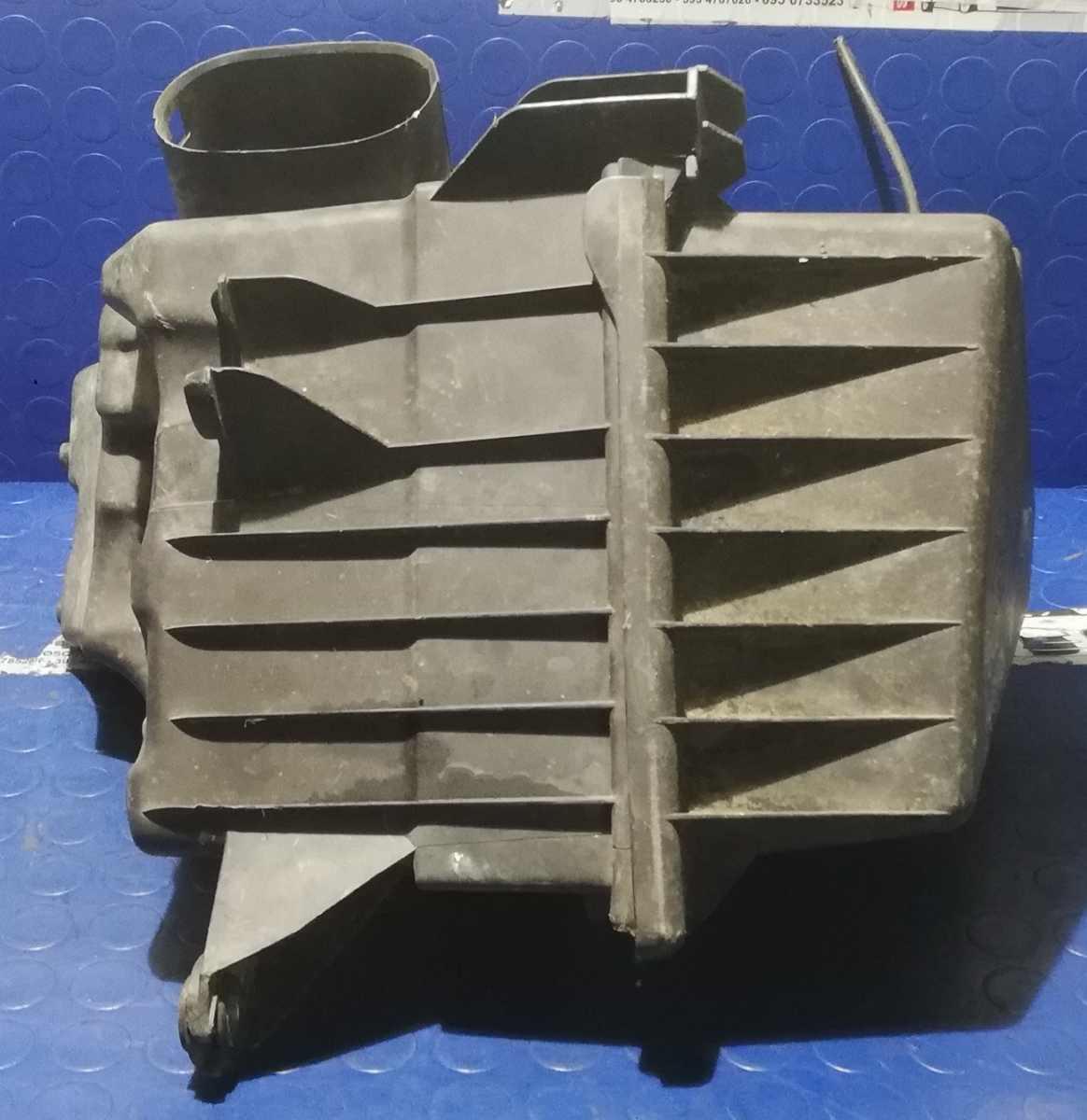 PORTAFILTRO ARIA VOLKSWAGEN POLO 1.4 TDI 6Q0129601AR<br /><br /><br />