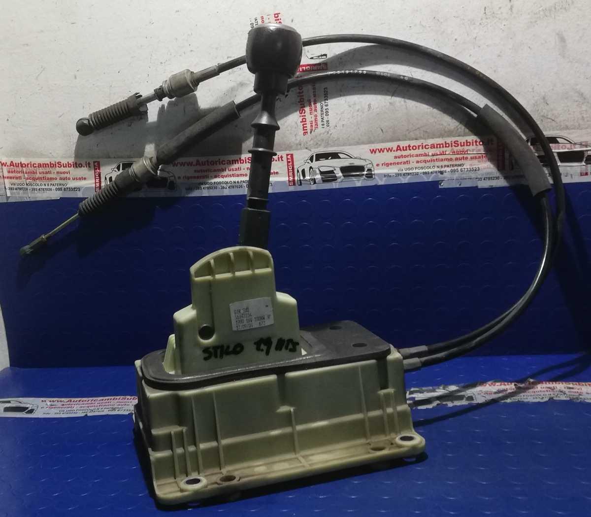 LEVA CAMBIO FIAT STILO 1.9 JTD 2005 55347234<br /><br />