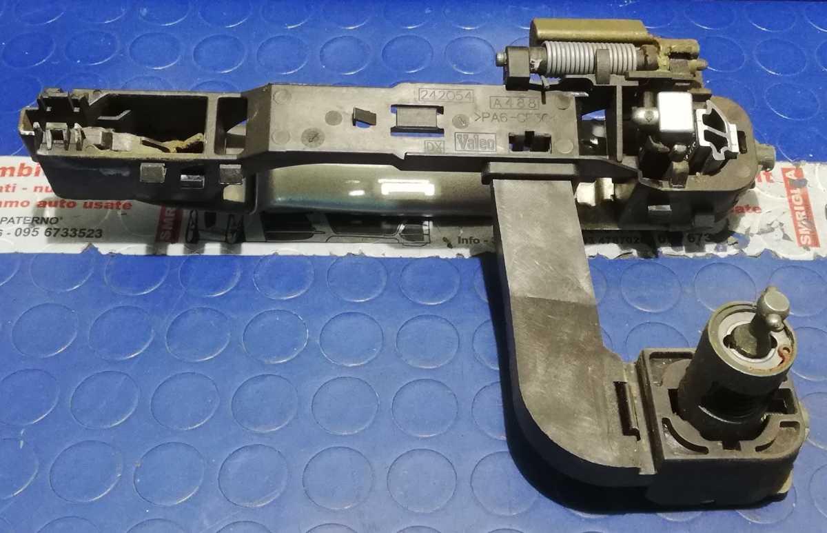 MANIGLIA ANT DX FIAT STILO 1.9 JTD 2005 735314539<br /><br /><br />