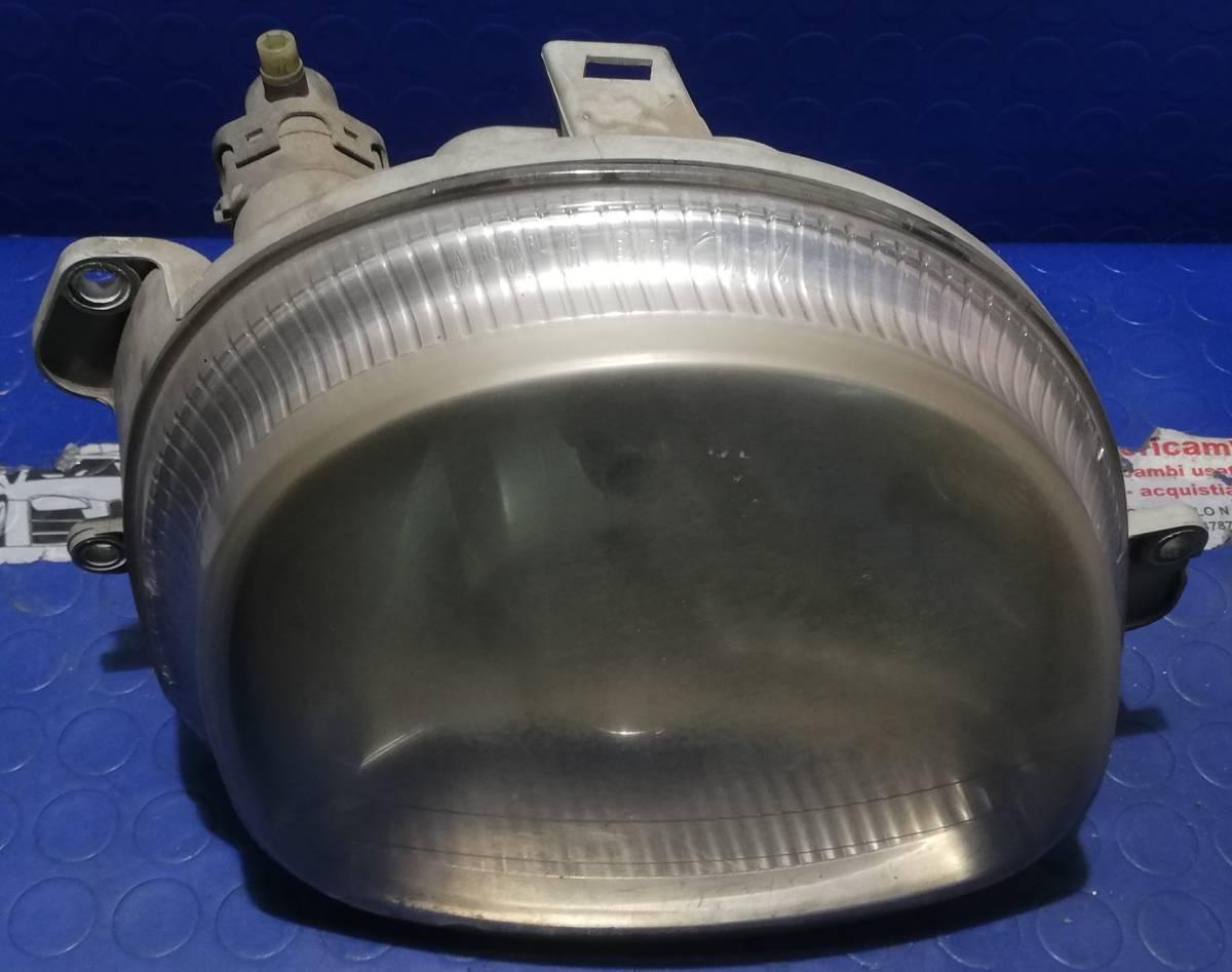 FARO DX RENAULT TWINGO 1.2 16V 7701049687<br /><br /><br />