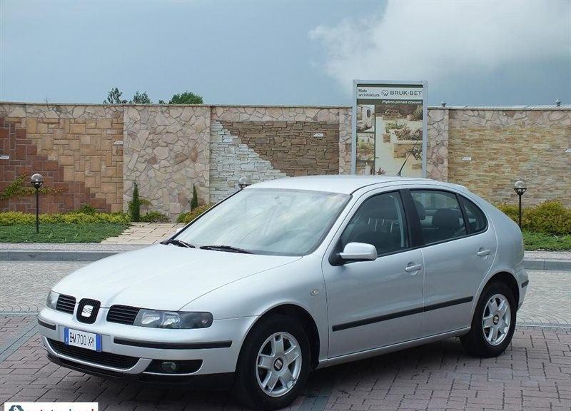 CHIUSURA PORTELLONE SEAT LEON 1 SERIE 3B9827505C<br /><br /><br />