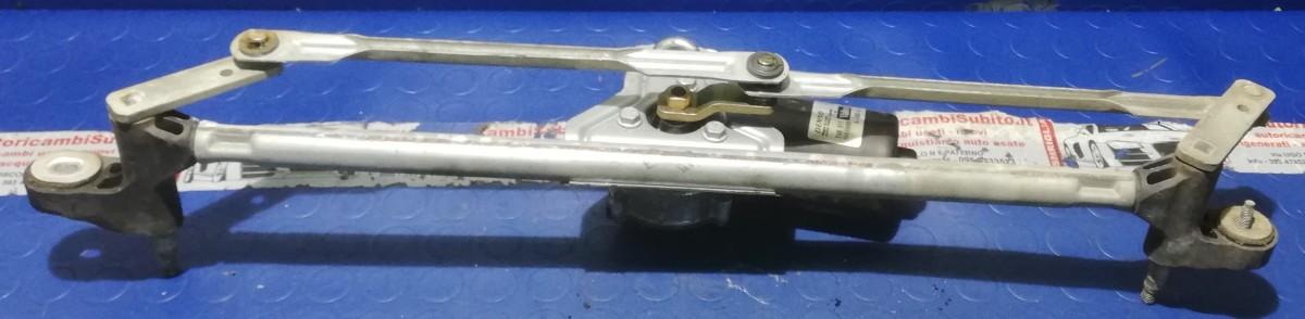 MOTORINO TERGICRISTALLO FIAT STILO 1.9 JTD 2005 60511009<br /><br /><br />