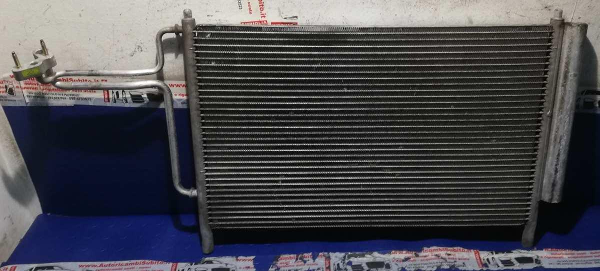 CONDENSATORE FIAT STILO 1.9 JTD 2005 46745840<br /><br /><br />