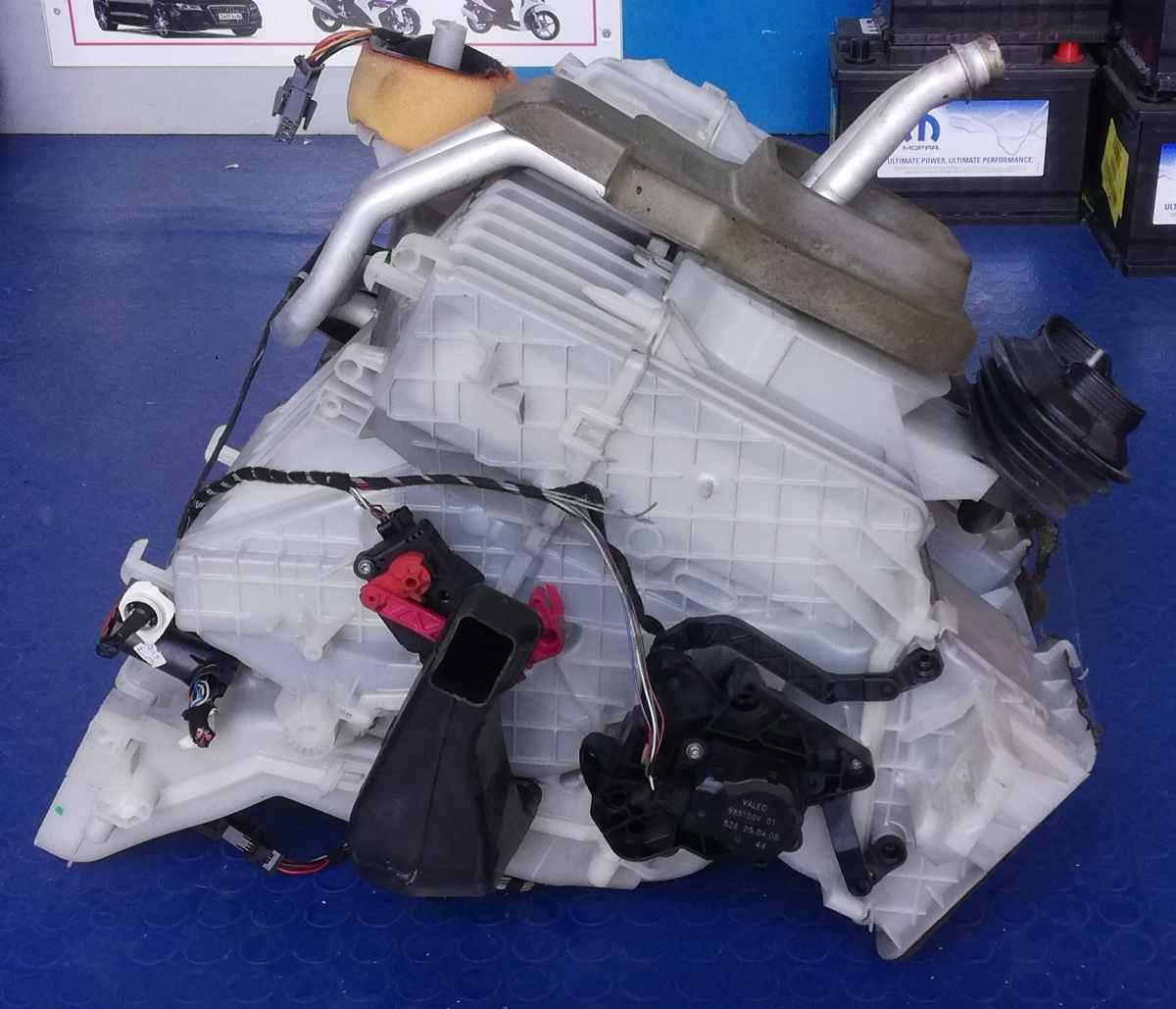 CONVOGLIATORE STUFA FIAT CROMA 2.4 JTD 2006 46844820<br /><br /><br />