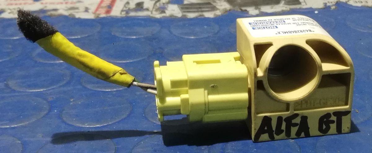 SENSORE AIRBAG ALFA ROMEO GT 1.9 JTD 60682452<br /><br /><br />