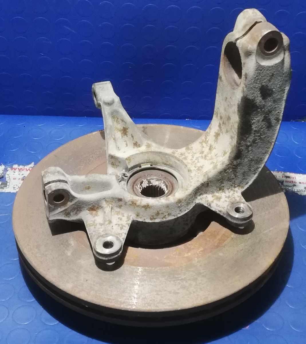 MONTANTE ANT SX RENAULT SCENIC 2007 1.9 CDI 8200297028<br /><br /><br />