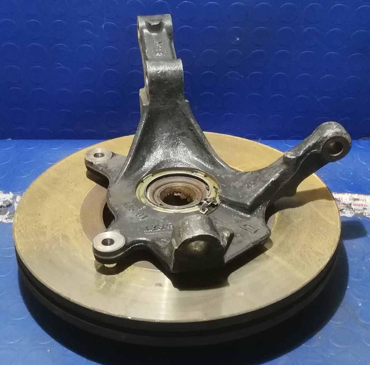 MONTANTE ANT DX RENAULT LAGUNA 1.9 CDI 8200322078<br /><br /><br />