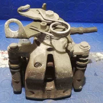 PINZA FRENO POST SX ALFA ROMEO GT 1.9 JTD 77364538<br /><br /><br />