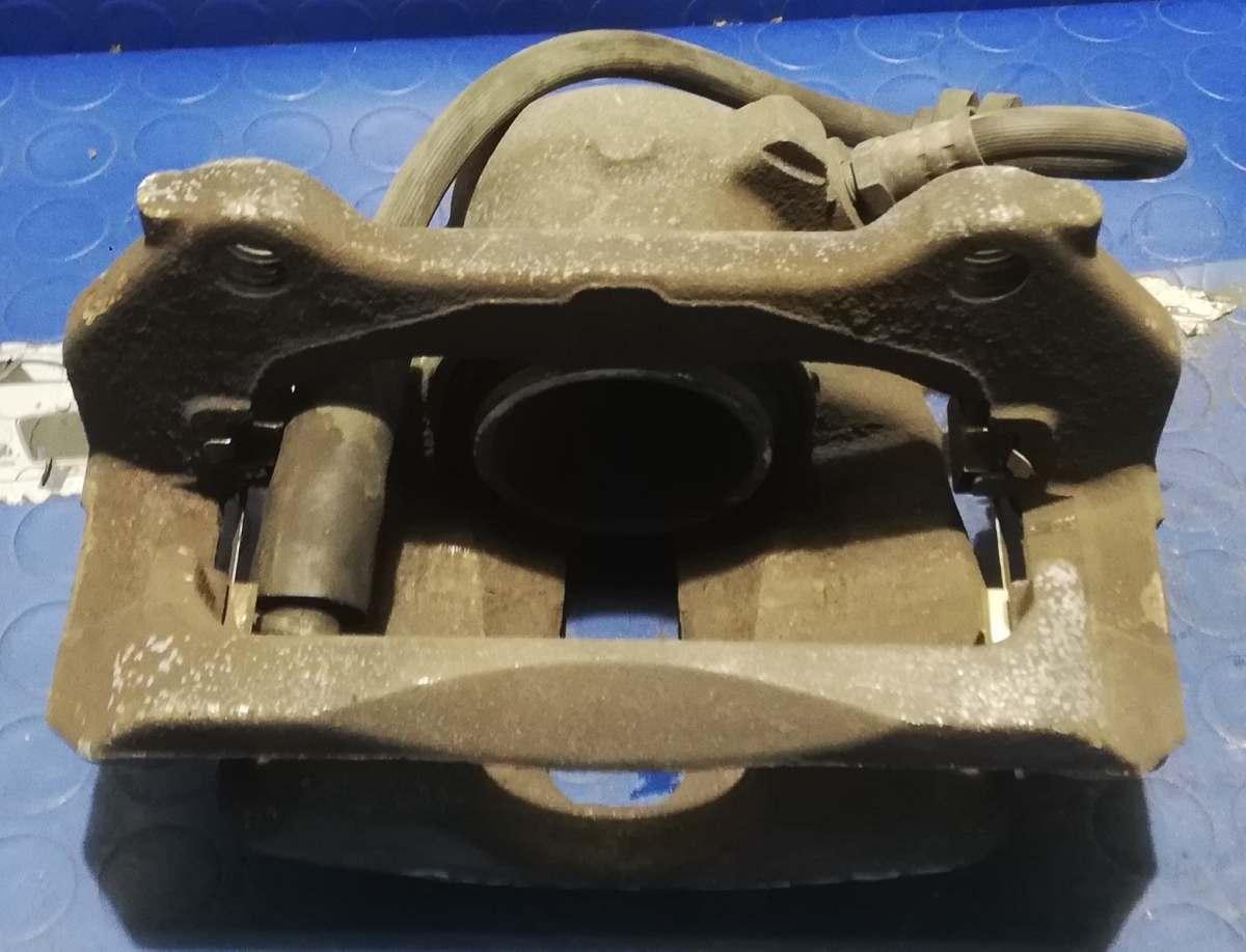 PINZA FRENO ANT DX FIAT CROMA 1.9 MJT 2006 77363629<br /><br /><br />