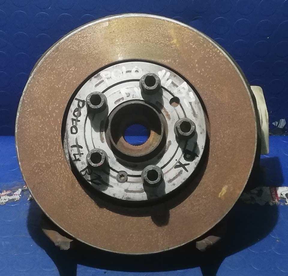 MONTANTE DX VOLKSWAGEN POLO 1.4 BZ 6Q0407256AC<br /><br /><br />