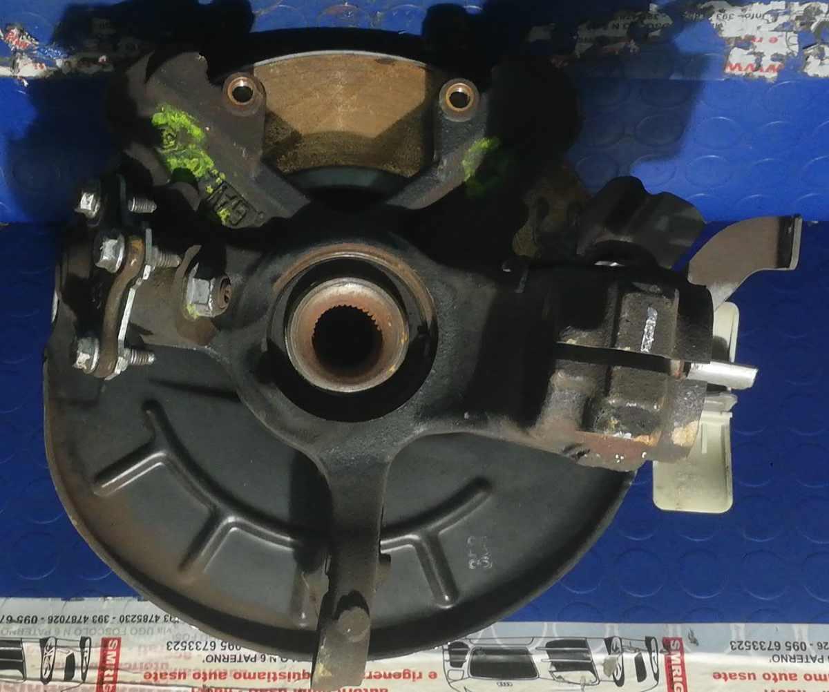 MONTANTE DX VOLKSWAGEN POLO 1.4 BZ 6Q0407256AC<br /><br /><br />