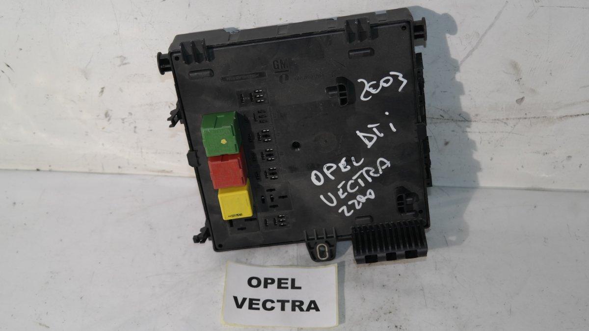 Opel vectra 2200 dti 13112912 body computer