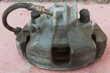 Pinza freno ant dx volvo s60 2004 2.4 d 8251317