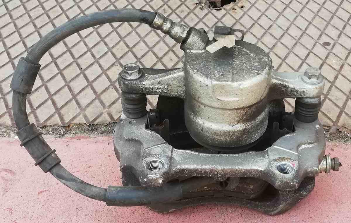 PINZA FRENO ANT SX FIAT IDEA 1.3 MJT 2006 77362744 <br /><br /><br />